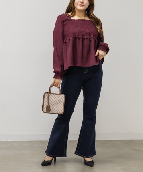 CLETTE(クレット)の「シャーリングペプラムブラウス(シャツ/ブラウス・レディース・ボルドー/ピンク/ブラック・3L/LL/4L)」の11枚目の写真