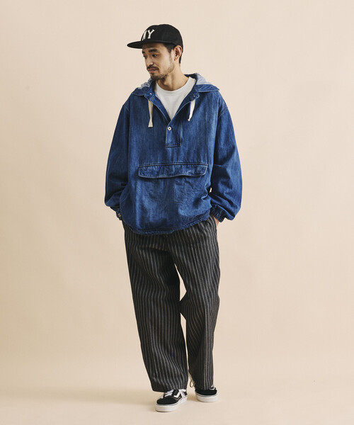 FREAK'S STORE(フリークスストア)の「ワイドストレートシルエット 1タック ストライプ スラックス(スラックス・メンズ・ネイビー/ブラック・LARGE/MEDIUM/SMALL)」の17枚目の写真
