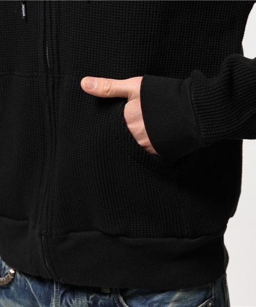 HYSTERIC GLAMOUR(ヒステリックグラマー)の「DEVIL WOMAN刺繍 PK(パーカー・メンズ・ネイビー/トップグレー/ブラック・LARGE/MEDIUM/SMALL)」の9枚目の写真