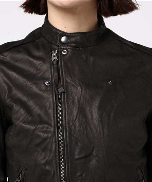 Uncut Bound（アンカットバウンド）の「Uncut Bound(アンカットバウンド)  ﾗﾑﾚｻﾞｰﾗｲﾀﾞｰｽｼﾞｬｹｯﾄ（ライダースジャケット・レディース・ブラック/ベージュ・1/2）」の6枚目の写真