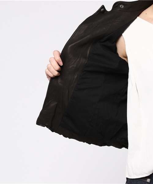 Uncut Bound（アンカットバウンド）の「Uncut Bound(アンカットバウンド)  ﾗﾑﾚｻﾞｰﾗｲﾀﾞｰｽｼﾞｬｹｯﾄ（ライダースジャケット・レディース・ブラック/ベージュ・1/2）」の9枚目の写真