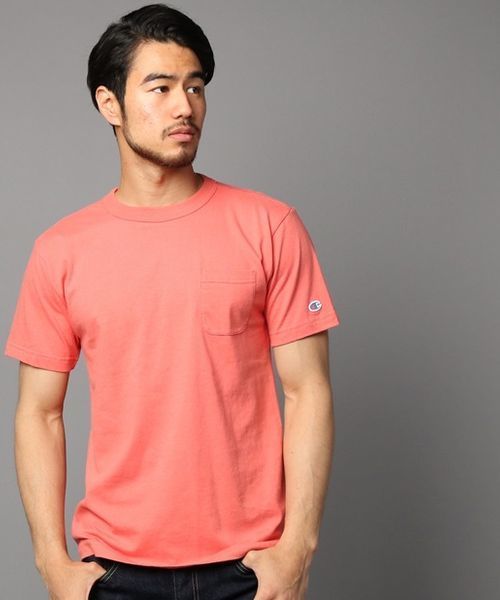 Champion（チャンピオン）の「【Champion】無地クルーネックTシャツ（Tシャツ/カットソー・メンズ・ホワイト/イエロー/グリーン/ダークグリーン/グレー/ベージュ/サックスブルー/ブラック/レッド/ネイビー/マスタード/ライトグレー/ブラウン/ダークグレー/ワイン/ブルー/ライトピンク/ターコイズブルー/ライトグリーン/オレンジ/ロイヤルブルー/ダークブラウン/パープル・MEDIUM/LARGE/SMALL/X-LARGE）」の21枚目の写真