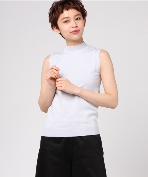 KOBE LETTUCE（コウベレタス）の「ノースリーブハイネックサマーニットトップス（ニット/セーター・レディース・ホワイト×ネイビー/ベージュ/ラベンダー/ピンク/ホワイト×ブラック/ブラック/サックスブルー/オフホワイト/ブルー/イエロー/ブラウン/ボルドー/カーキ/レッド/グリーン/ネイビー/グレー系・FREE/S/M）」の12枚目の写真