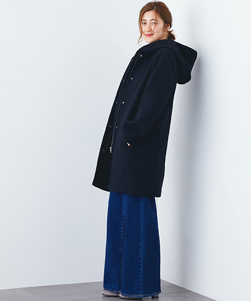 STUDIOUS（ステュディオス）の「ボンディングコクーンフードコート（その他アウター・レディース・オフホワイト/ブラック/サックスブルー・0/1）」の8枚目の写真