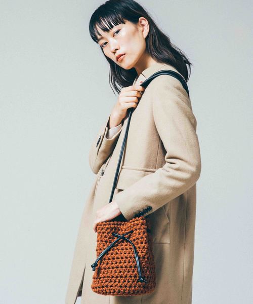 STUDIOUS（ステュディオス）の「【LAUGOA】編み上げミニ巾着ショルダー　Cle　0174-30008（ショルダーバッグ・レディース・ブラック/ブラウン/ワインレッド/カーキ・FREE）」の2枚目の写真