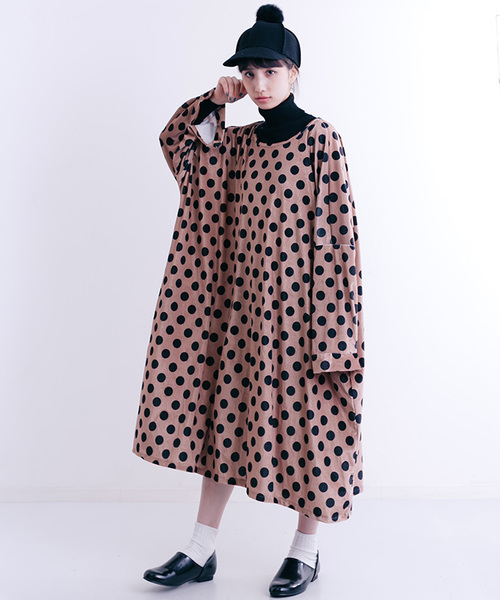 MERLOT（メルロー）の「ドット柄ワンピース1271（ワンピース・レディース・ブラック/ベージュ・FREE）」の8枚目の写真