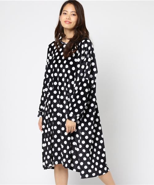 MERLOT（メルロー）の「ドット柄ワンピース1271（ワンピース・レディース・ブラック/ベージュ・FREE）」の4枚目の写真