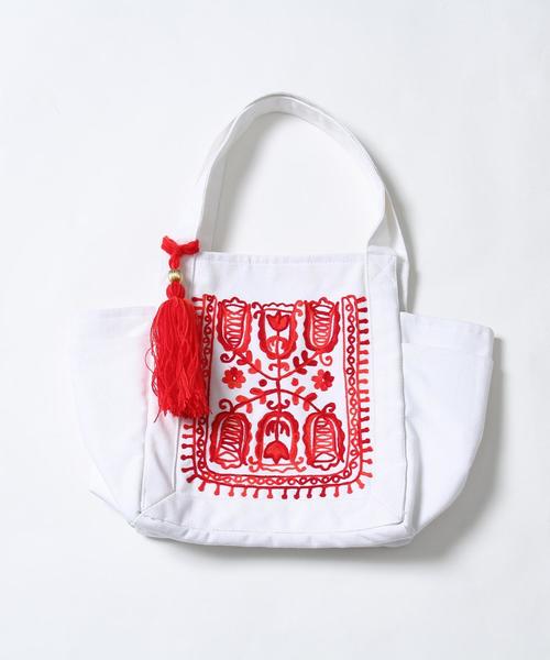 coen（コーエン）の「【Market】エンブロイダリー刺繍トートバッグ（トートバッグ・レディース・ダークグレー/グリーン/レッド・FREE）」の5枚目の写真
