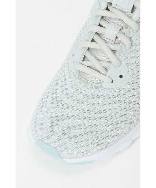 NIKE（ナイキ）の「【NIKE】ナイキ エアマックスモーション LW（スニーカー・レディース・ブラック/オフホワイト・24.5/23.5）」の8枚目の写真