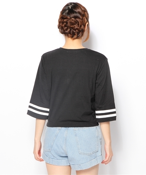 WEGO(ウィゴー)の「WEGO/ギャザーナンバリングTee(7)(Tシャツ/カットソー・レディース・ブラック/ホワイト/ネイビー・FREE)」の6枚目の写真