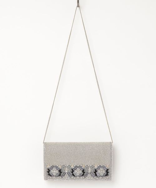 12Twelve Agenda(トゥエルブ アジェンダ)の「フラワーモチーフビーズ刺繍クラッチバッグ(クラッチバッグ・レディース・ブラック/シルバー/アイボリー/オフホワイト・FREE)」の9枚目の写真
