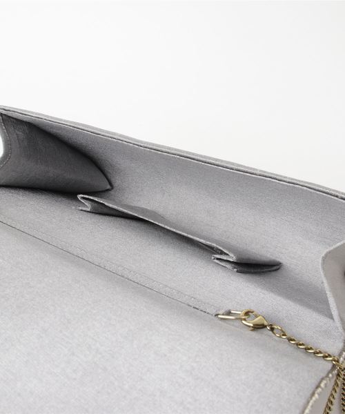 12Twelve Agenda(トゥエルブ アジェンダ)の「フラワーモチーフビーズ刺繍クラッチバッグ(クラッチバッグ・レディース・ブラック/シルバー/アイボリー/オフホワイト・FREE)」の5枚目の写真