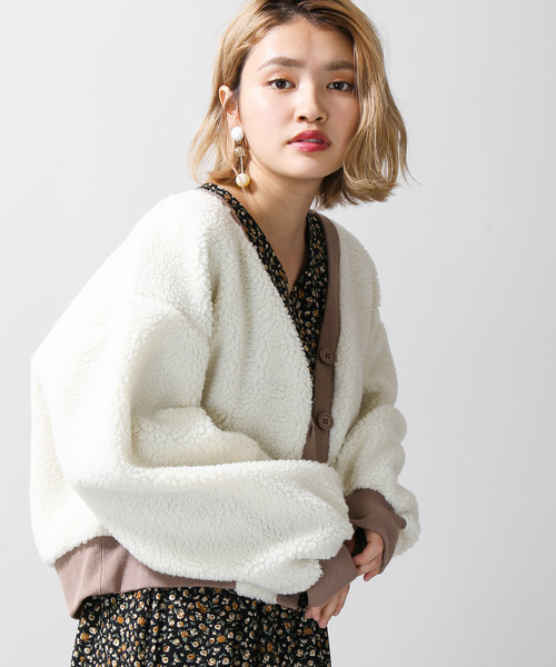 WEGO（ウィゴー）の「WEGO/ボアカーディガン（ブルゾン・レディース・パープル/オフホワイト/ライトベージュ・FREE）」の3枚目の写真