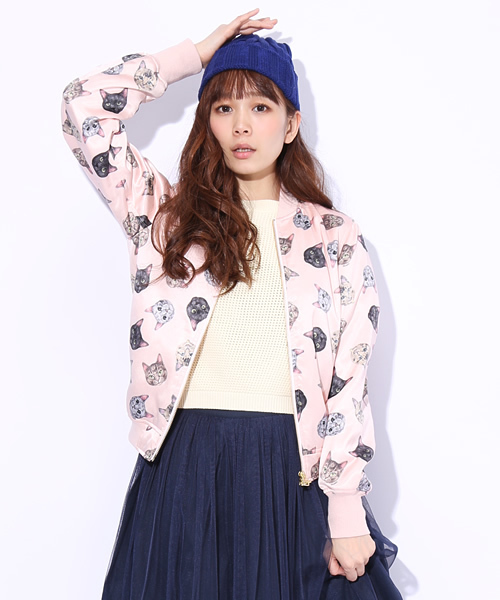 mmts(マミタス)の「mmts / 猫だらけ ブルゾン(ブルゾン・レディース・ネイビー/ピンク・ONE SIZE)」の16枚目の写真