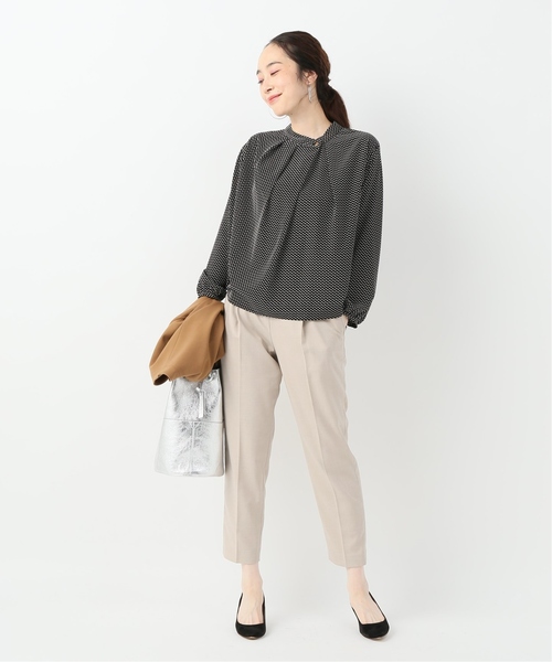La TOTALITE(ラトータリテ)の「ルミレット パンツ(その他パンツ・レディース・ベージュ/ネイビー・36/38)」の10枚目の写真
