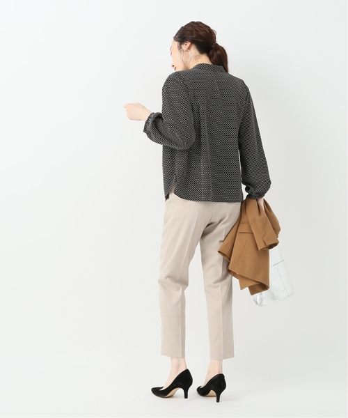 La TOTALITE(ラトータリテ)の「ルミレット パンツ(その他パンツ・レディース・ベージュ/ネイビー・36/38)」の9枚目の写真