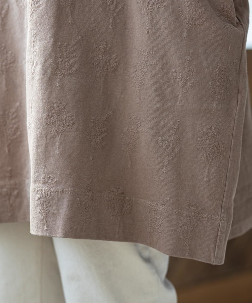 PUAL CE CIN(ピュアルセシン)の「ボタニカル刺繍チュニック(Tシャツ/カットソー・レディース・ブラック/ベージュ/アイボリー/キャメル・FREE)」の17枚目の写真