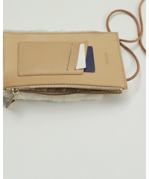 TODAYFUL（トゥデイフル）の「レザー×ボアポシェット（ハンドバッグ・レディース・ベージュ系その他/ブラック・FREE）」の14枚目の写真