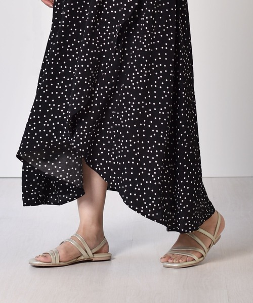 Retro Girl レトロガール の フラットサンダル サンダル Wear