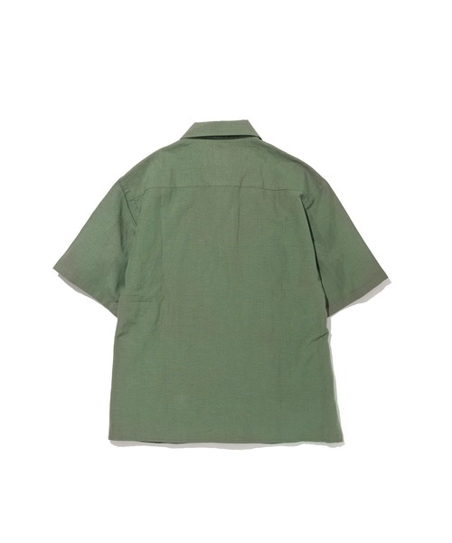 UNIVERSAL OVERALL(ユニバーサルオーバーオール)の「UNIVERSAL OVERALL × JACK & MARIE LINEN MIX OPEN COLOR SHIRT (2Colors)(ユニバーサルオーバーオール ジャックアンドマリー リネン ミックス オープンカラーシャツ)(Unisex)(シャツ/ブラウス・メンズ・サンドベージュ/オリーブドラブ・XS/S/M/L)」の4枚目の写真