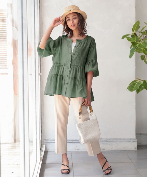 KOBE LETTUCE（コウベレタス）の「バンドカラーシアーティアードブラウス（シャツ/ブラウス・レディース・ホワイト/ベージュ/コーラル/ブルー/グリーン/ブラック・FREE）」の17枚目の写真