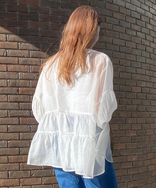 KOBE LETTUCE（コウベレタス）の「バンドカラーシアーティアードブラウス（シャツ/ブラウス・レディース・ホワイト/ベージュ/コーラル/ブルー/グリーン/ブラック・FREE）」の22枚目の写真