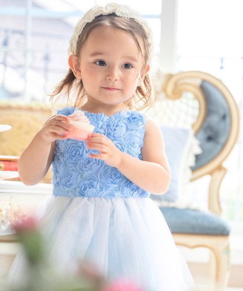 Catherine Cottage（キャサリンコテージ）の「バラチュール 裾花びらベビードレス（ドレス・キッズ・ライラック/オフホワイト/サックスブルー/ピンク・80/90）」の17枚目の写真