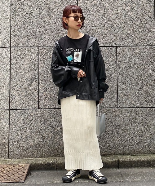 PAGEBOY(ページボーイ)の「ヘンケイリブニットスカート(スカート・レディース・オフホワイト/ブラック/ライム・FREE)」の9枚目の写真