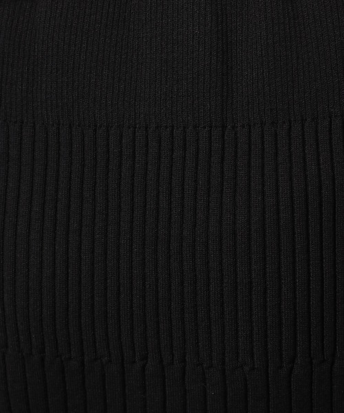 PAGEBOY(ページボーイ)の「ヘンケイリブニットスカート(スカート・レディース・オフホワイト/ブラック/ライム・FREE)」の6枚目の写真