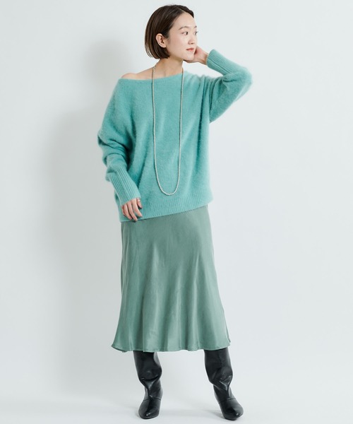 DouDou(ドゥドゥ)の「フェレット切替プルオーバー(ニット/セーター・レディース・オフホワイト/サックスブルー/モカ/グリーン/ライトグレー・FREE)」の13枚目の写真