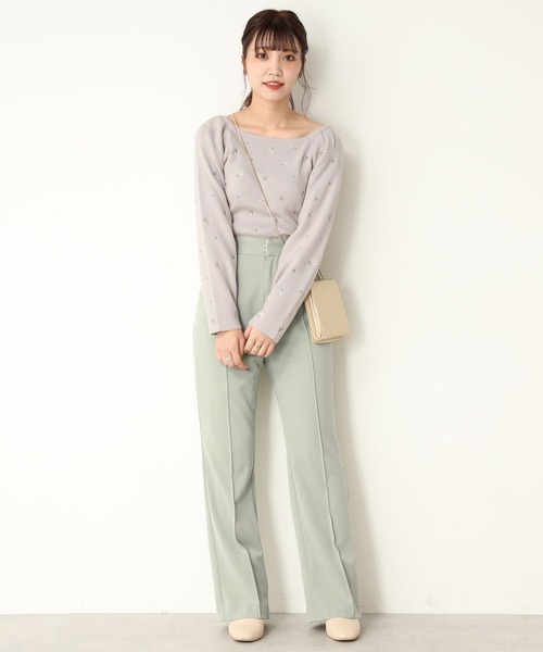 one after another NICE CLAUP（ワンアフターアナザーナイスクラップ）の「フラワー刺繍ニット（ニット/セーター・レディース・ブラック/グレー/アイボリー・FREE）」の17枚目の写真