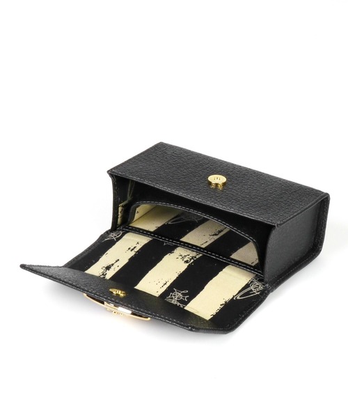 EXECUTIVE / マルチケース【859172 C9H1E】