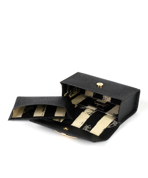 EXECUTIVE / マルチケース【859172 C9H1E】