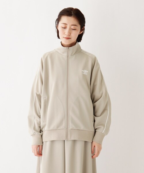 AG by aquagirl（エージーバイアクアガール）の「◆UMBRO配色ジャージ（ブルゾン・レディース・ブラック/ベージュ系8/ガンメタ・38）」の13枚目の写真