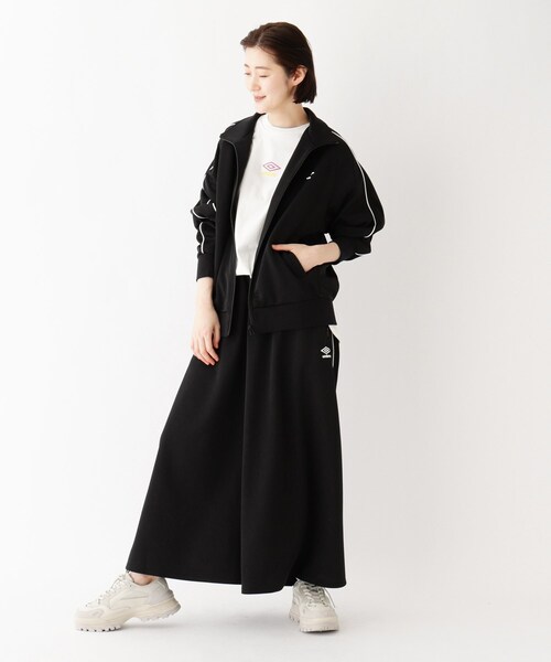 AG by aquagirl（エージーバイアクアガール）の「◆UMBRO配色ジャージ（ブルゾン・レディース・ブラック/ベージュ系8/ガンメタ・38）」の14枚目の写真