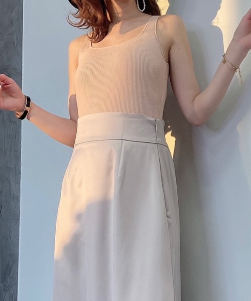 EIMY ISTOIRE(エイミーイストワール)の「バックオープンスクエアカップインニットボディースーツ(タンクトップ・レディース・ホワイト/ブラック/ベージュ/ネイビー/ピンク/キャメル・FREE)」の6枚目の写真