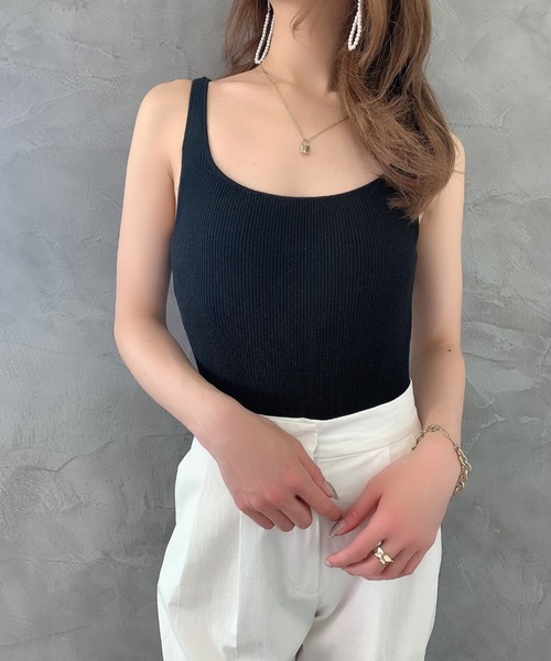 EIMY ISTOIRE(エイミーイストワール)の「バックオープンスクエアカップインニットボディースーツ(タンクトップ・レディース・ホワイト/ブラック/ベージュ/ネイビー/ピンク/キャメル・FREE)」の21枚目の写真