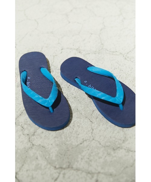 BLACK BY MOUSSY(ブラックバイマウジー)の「a×blkby beach sandal(a×blkby ビーチサンダル)(サンダル・レディース・ブラック/ネイビー/ピンク・36/37/38)」の6枚目の写真