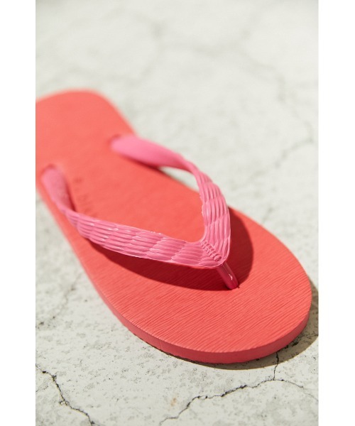 BLACK BY MOUSSY(ブラックバイマウジー)の「a×blkby beach sandal(a×blkby ビーチサンダル)(サンダル・レディース・ブラック/ネイビー/ピンク・36/37/38)」の14枚目の写真