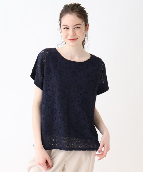 Cutie Blonde（キューティーブロンド）の「◆【S-L】フラワーレースプルオーバー（Tシャツ/カットソー・レディース・ネイビー/ダークグリーン/マスタード/オフホワイト・01/02/03）」の4枚目の写真