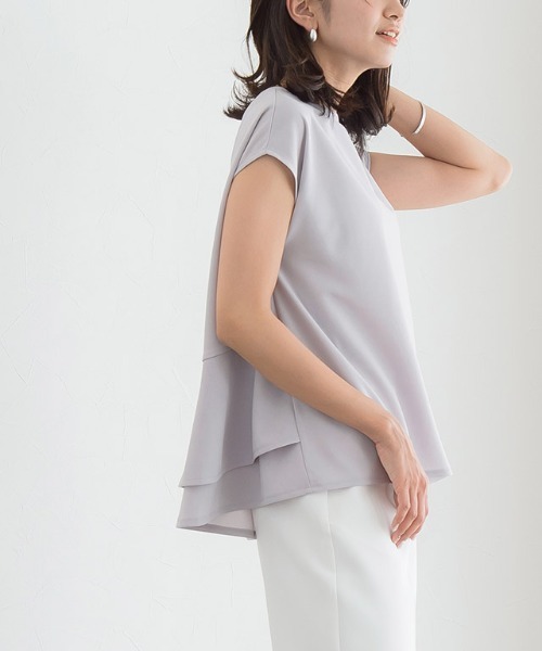 バックフレアフレンチTブラウス