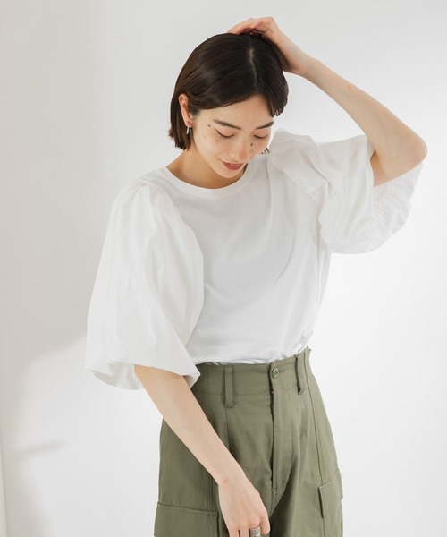 KBF（ケイビーエフ）の「バルーンBIGスリーブプルオーバー（Tシャツ/カットソー・レディース・ホワイト/ブルー/ブラック・ONE）」の2枚目の写真