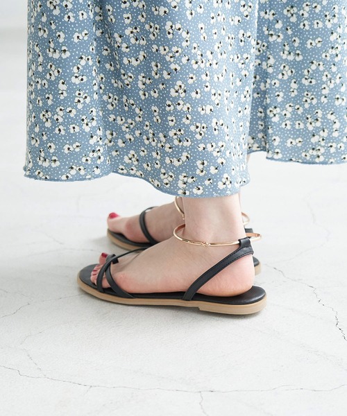 ROPE' PICNIC（ロペピクニック）の「アンクレット付ストリングバックトングサンダル（サンダル・レディース・ブラック/ホワイト系その他5/イエロー系その他2・M/L）」の5枚目の写真