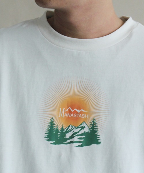 MANASTASH（マナスタッシュ）の「MANASTASH/マナスタッシュ　RECYCLED TEE DAY BREAK リサイクルティーデイブレイク（Tシャツ/カットソー・メンズ・ホワイト/セージグリーン/ブラック・MEDIUM/LARGE/X-LARGE/M/XL）」の4枚目の写真