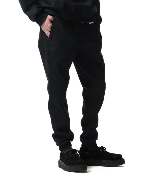 uniform experiment(ユニフォームエクスペリメント)の「SLIM FIT SWEAT PANTS(スウェットパンツ・メンズ・チャコールグレー/ブラック・4/3/1/2)」の10枚目の写真