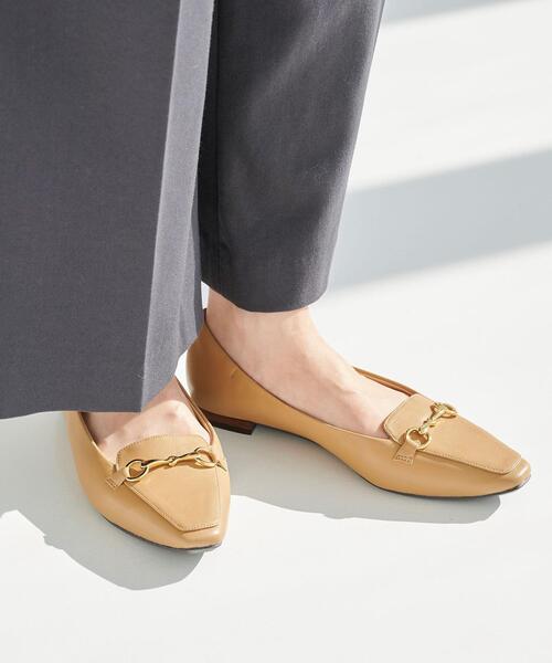 green label relaxing（グリーンレーベルリラクシング）の「＜Oggi×green label relaxing＞[7days]ビットローファー(1.5cmヒール) -撥水-（ローファー・レディース・ライトブルー/ブラック/ネイビー/オフホワイト/ホワイト/ベージュ・25.5cm/23cm/24cm/22cm/24.5cm/23.5cm/25cm/22.5cm）」の4枚目の写真