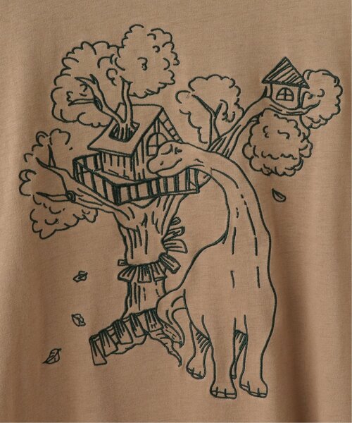 DOUBLE NAME（ダブルネーム）の「TREE HOUSE恐竜刺しゅうロンTEE（Tシャツ/カットソー・レディース・ベージュ/ブラウン/オフホワイト/スミクロ・FREE）」の17枚目の写真