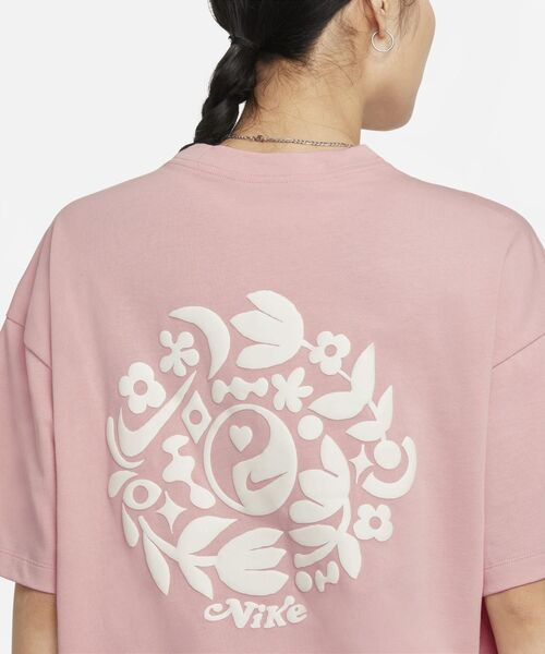 セール ナイキ スポーツウェア エッセンシャル ウィメンズ トップ ルーズシルエット Nike Tシャツ カットソー Nike ナイキ のファッション通販 Zozotown