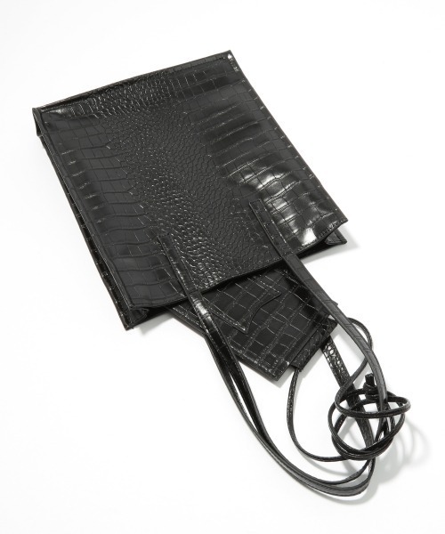 LOWRYS FARM(ローリーズファーム)の「スマホポーチツキトートバッグ 958287(トートバッグ・レディース・アイボリー/ブラック/ダークブラウン・FREE)」の9枚目の写真