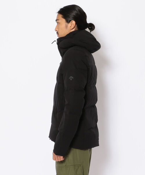 DESCENTE ALLTERRAIN（デサント　オルテライン）の「＜DESCENTE ALLTERRAIN/デサントオルテライン＞ MIZUSAWA DOWN MOUNTAINEER/水沢ダウン マウンテニア DAMSGK30U（ダウンジャケット/コート・メンズ・ブラック・MEDIUM/LARGE/X-LARGE/XX-LARGE/SMALL）」の2枚目の写真